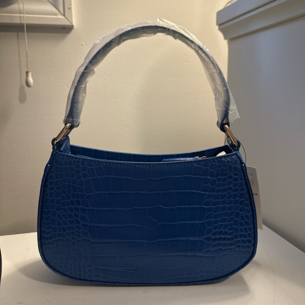 Abercrombie & Fitch Blue Croc-Embossed Shoulder Bag - Picture 2 of 5